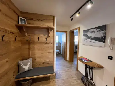 06824115-3cef-4041-b267-ac44394b6868