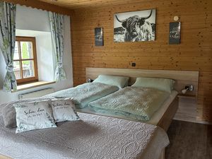 18583755-Ferienwohnung-4-Walchsee-300x225-2