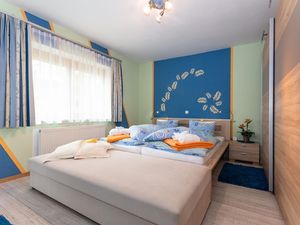 22440245-Ferienwohnung-5-Walchsee-300x225-1