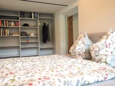 Schlafzimmer 1 mit Blick auf den Kaiser