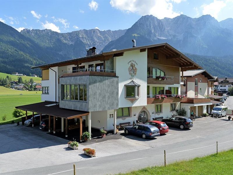 Hotel Garni Tirol - Sommerurlaub in Walchsee