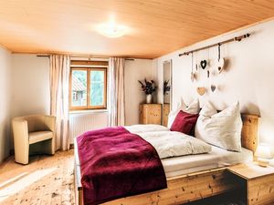 21694673-Ferienwohnung-8-Wald am Arlberg-300x225-2