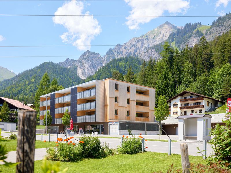 23829387-Ferienwohnung-8-Wald am Arlberg-800x600-1