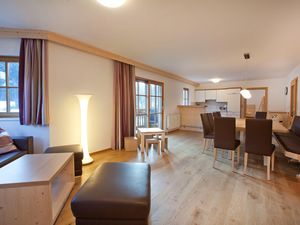 23552987-Ferienwohnung-14-Wald im Pinzgau-300x225-0