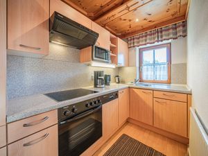 23956323-Ferienwohnung-11-Wald im Pinzgau-300x225-2