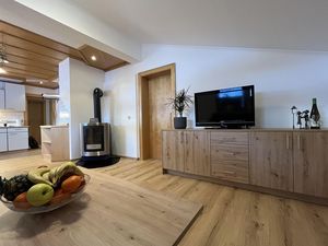 23288144-Ferienwohnung-4-Wald im Pinzgau-300x225-0