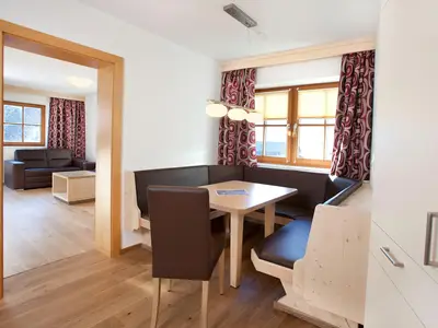 DiningRoom