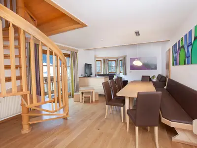 DiningRoom