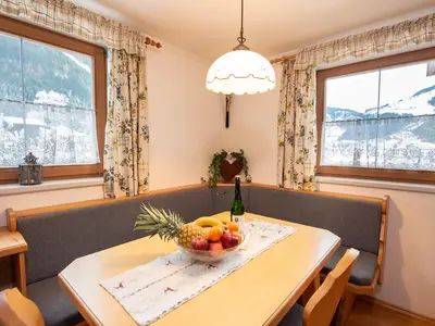 DiningRoom