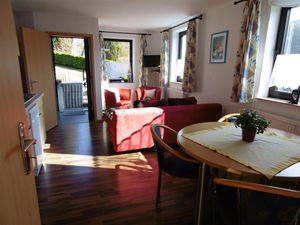 17938111-Ferienwohnung-4-Waldbreitbach-300x225-5