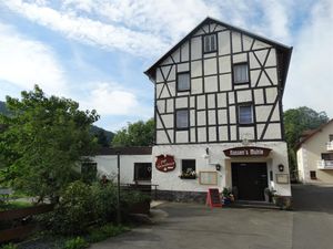 23704012-Ferienwohnung-2-Waldbreitbach-300x225-2