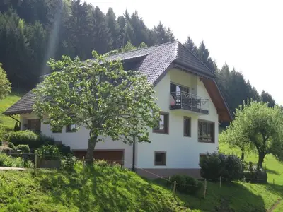 Ferienwohnung für 4 Personen (90 m²) in Waldkirch 1/10