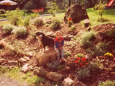 spielwiese_kind_hund