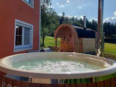 Badefass und Sauna