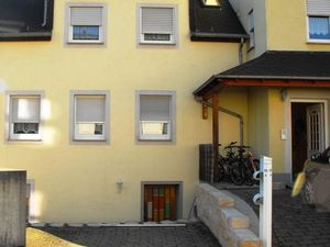 19163777-Ferienwohnung-5-Waldrach-300x225-2