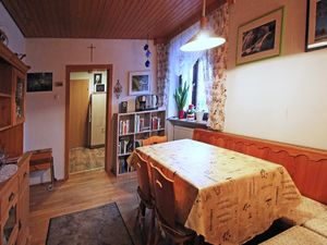 19195757-Ferienwohnung-2-Waldsassen-300x225-3