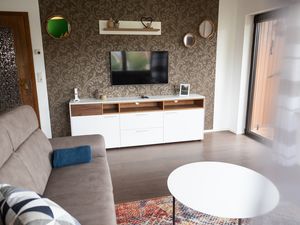 24022067-Ferienwohnung-4-Waldsassen-300x225-4