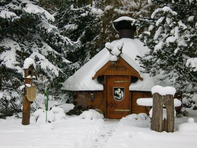 Garten. Finnische Kota zum gemütlichen Beisammensein