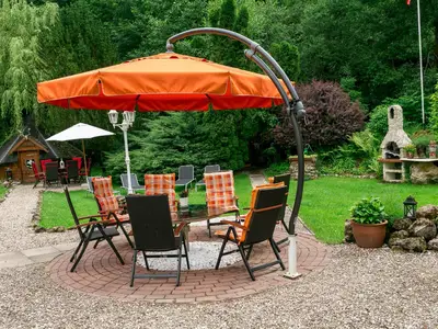 Terrasse. Gartenansicht
