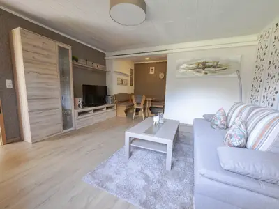 Ferienwohnung für 3 Personen in Wallenfels 2/4