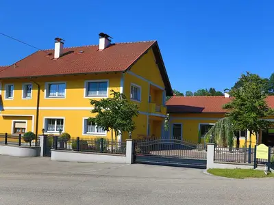 Ferienwohnung für 6 Personen (95 m²) in Wallern an der Trattnach 2/10