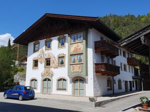 23913165-Ferienwohnung-3-Wallgau-300x225-3