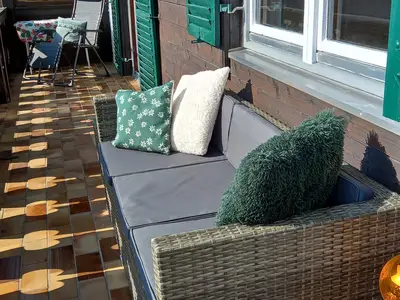gemütliche Stunden am Balkon