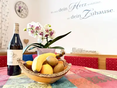 Gaestehaus-Bergkristall-Ferienwohnungen-Wetterstei