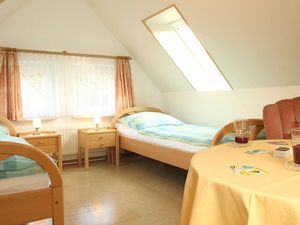 22423683-Ferienwohnung-6-Walsrode-300x225-5