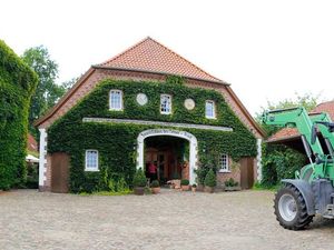 22179991-Ferienwohnung-4-Walsrode-300x225-1