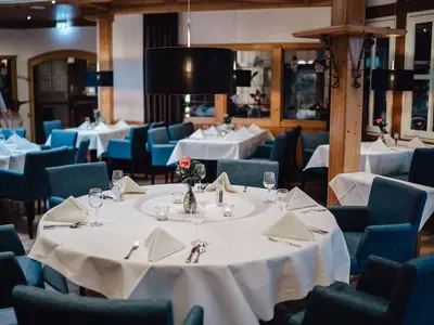 Restaurant 2