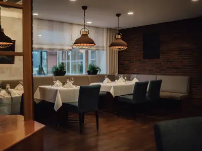 Restaurant 3