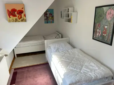 Schlafzimmer 2