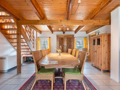 Photo, INSIDE, OUTSIDE