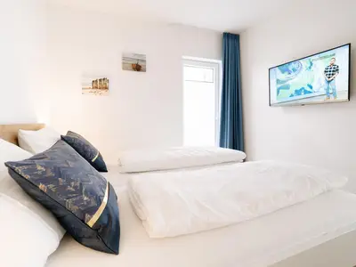 Schlafzimmer mit Smart/TV