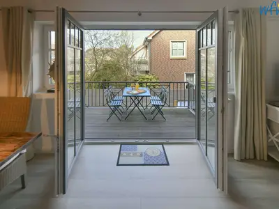 Blick zum Balkon