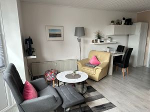 23685996-Ferienwohnung-2-Wangerooge-300x225-0