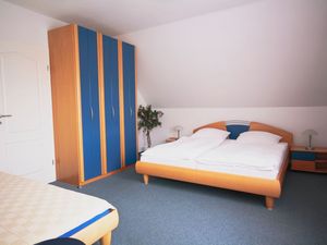 23831975-Ferienwohnung-3-Wangerooge-300x225-4