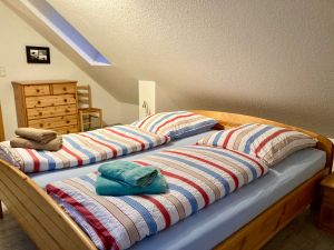 23918379-Ferienwohnung-4-Wangerooge-300x225-3