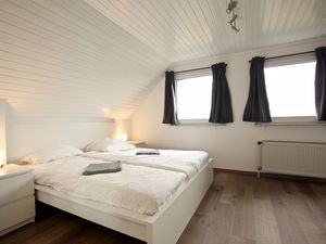 22957833-Ferienwohnung-6-Wangerooge-300x225-5