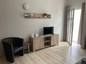 23685890-Ferienwohnung-4-Wangerooge-300x225-1