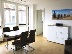 24015374-Ferienwohnung-2-Wangerooge-300x225-4