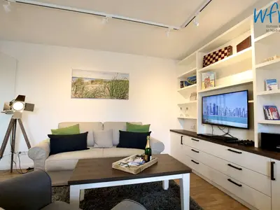 Wohnzimmer / Fernseher mit Amazon Fire TV Stick