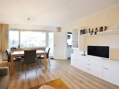 PRINZ HEINRICH, Wohnzimmer