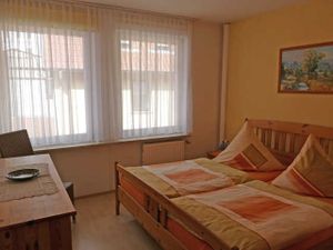 23391347-Ferienwohnung-4-Waren (Müritz)-300x225-4