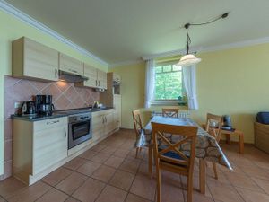 22809909-Ferienwohnung-4-Waren (Müritz)-300x225-3