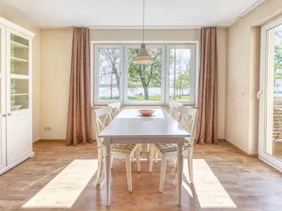 Ferienwohnung Kietz-Flair Waren (Müritz) - wohnzimmer Essbereich