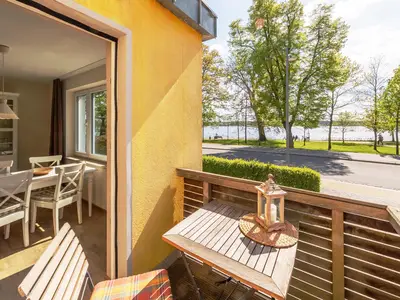 Ferienwohnung Kietz-Flair Waren (Müritz) - Balkon mit Seeblick