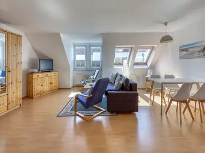 Ferienwohnung Studio Waren großzügiges Wohnzimmer