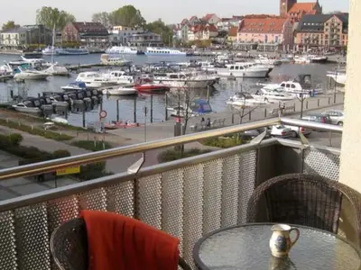 Ferienwohnung für 2 Personen (59 m²) in Waren (Müritz) 1/10